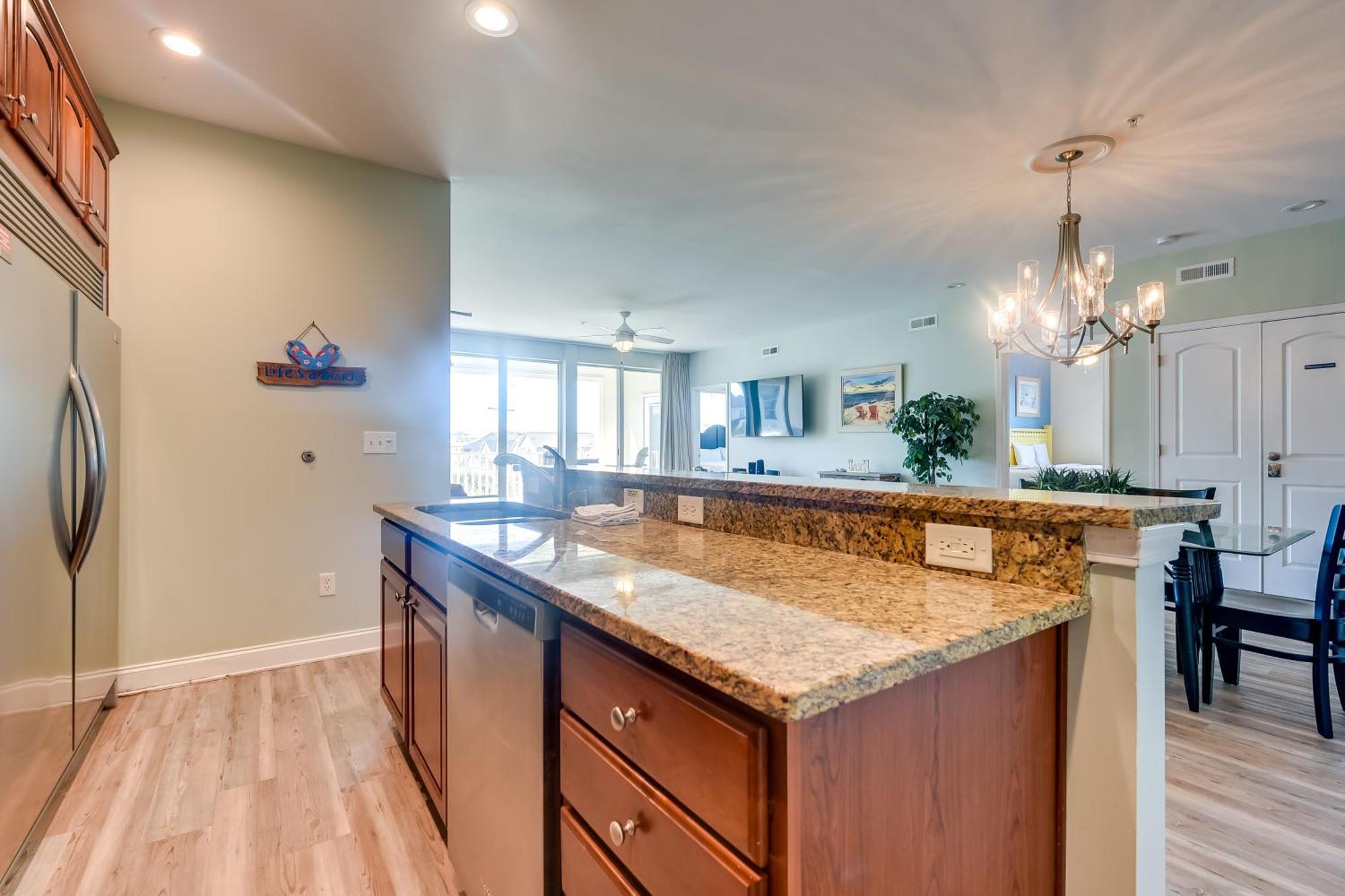 Roomy North Myrtle Beach Condo, Walk To Beach Extérieur photo