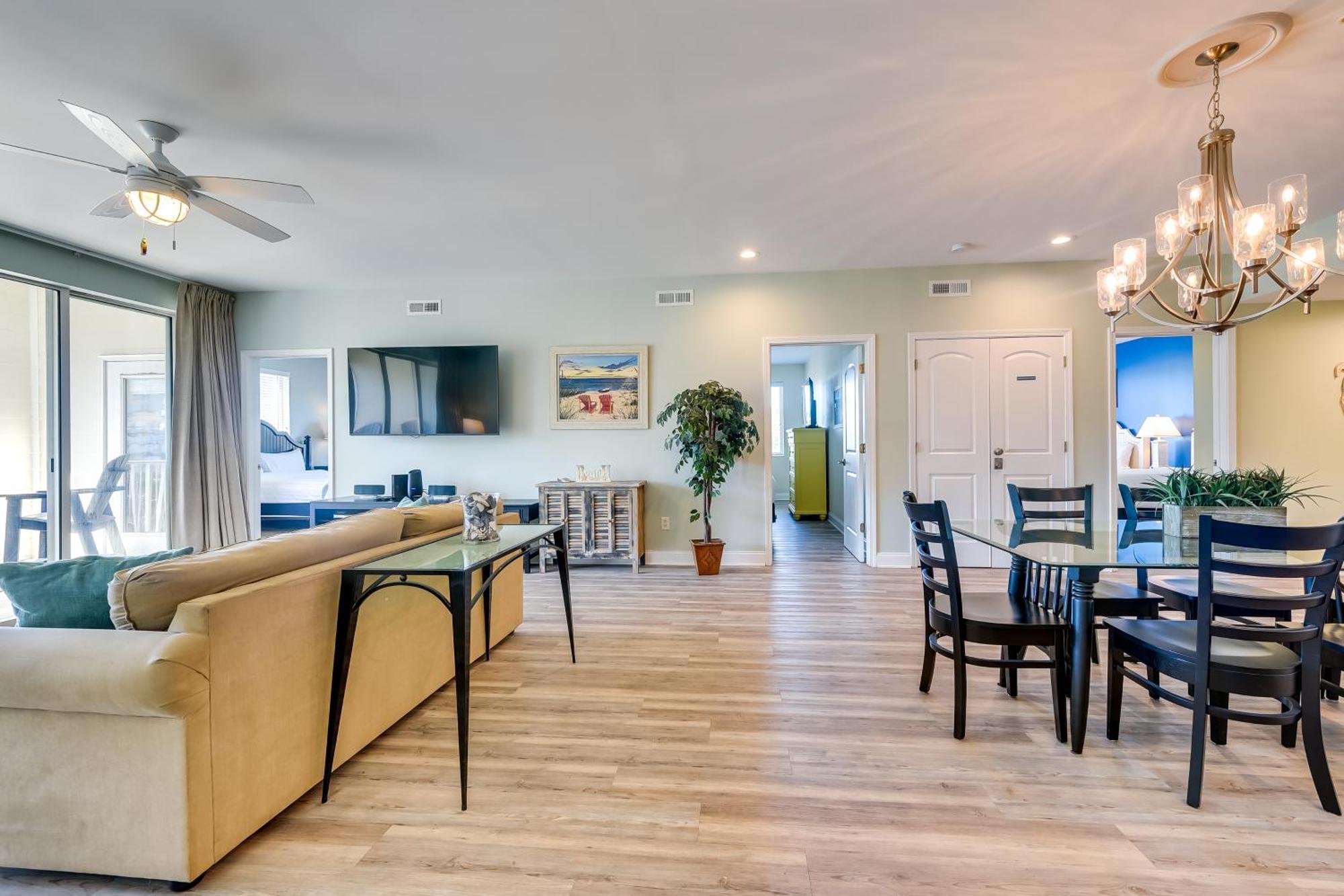 Roomy North Myrtle Beach Condo, Walk To Beach Extérieur photo