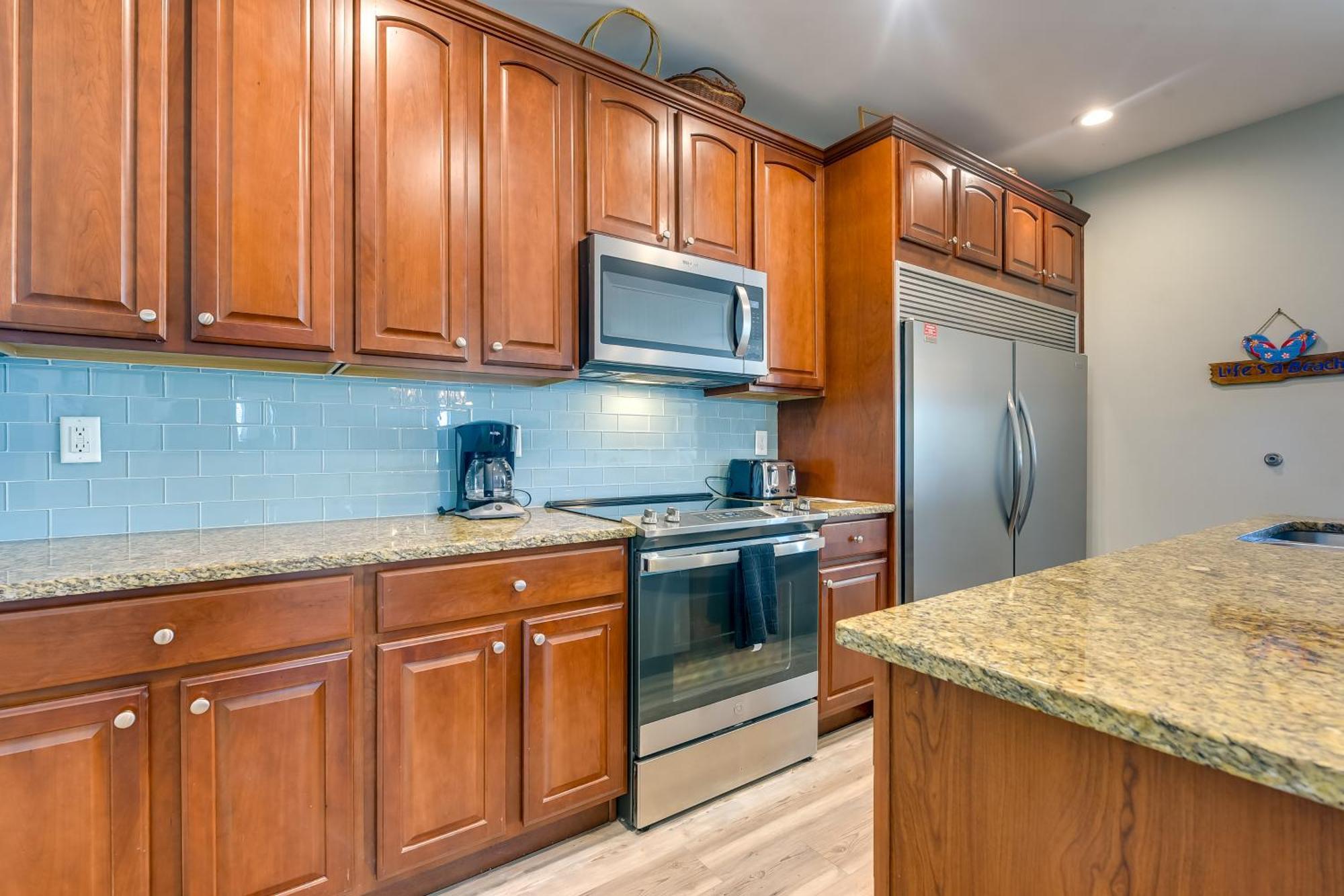 Roomy North Myrtle Beach Condo, Walk To Beach Extérieur photo